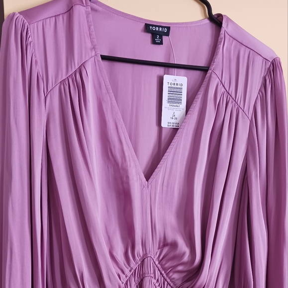 NWT Torrid Blouse - Picture 2 of 2